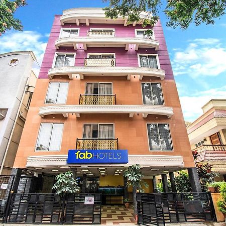 Fabexpress Oriental Suites III - Btm Mico Layout บังกาลอร์ ภายนอก รูปภาพ