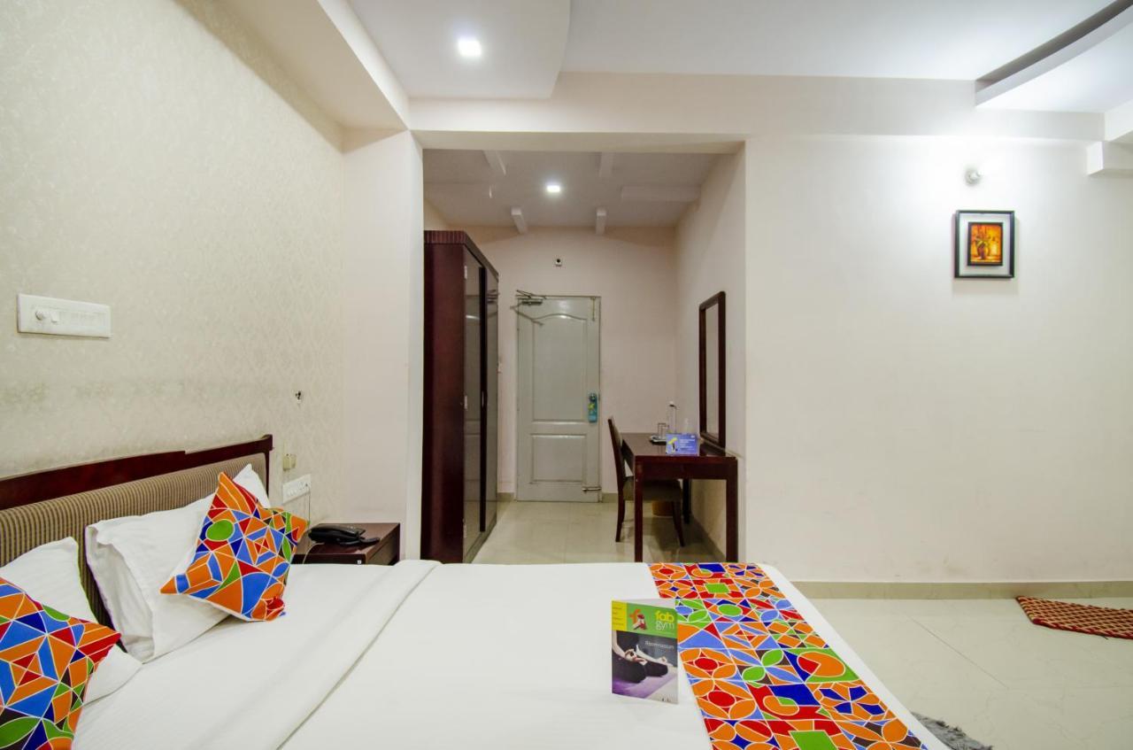 Fabexpress Oriental Suites III - Btm Mico Layout บังกาลอร์ ภายนอก รูปภาพ