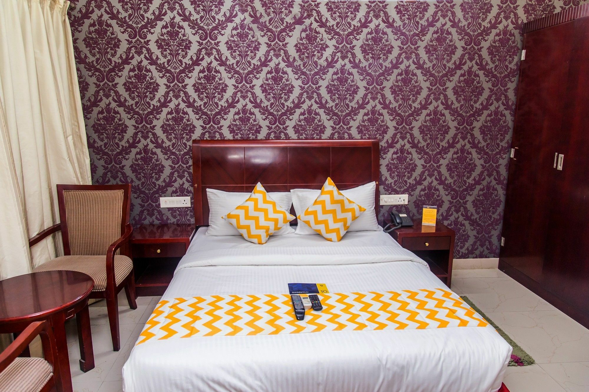 Fabexpress Oriental Suites III - Btm Mico Layout บังกาลอร์ ภายนอก รูปภาพ