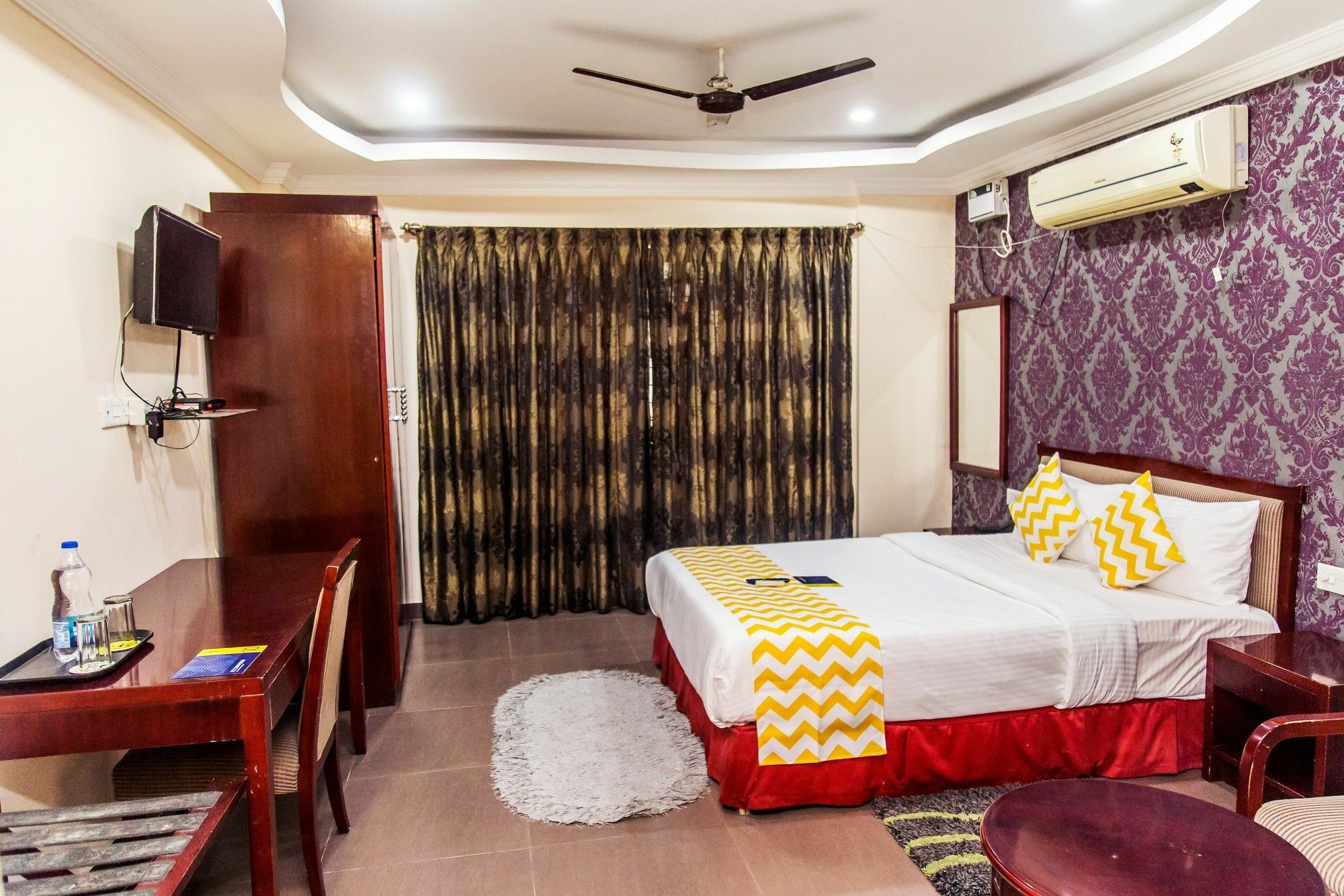 Fabexpress Oriental Suites III - Btm Mico Layout บังกาลอร์ ภายนอก รูปภาพ
