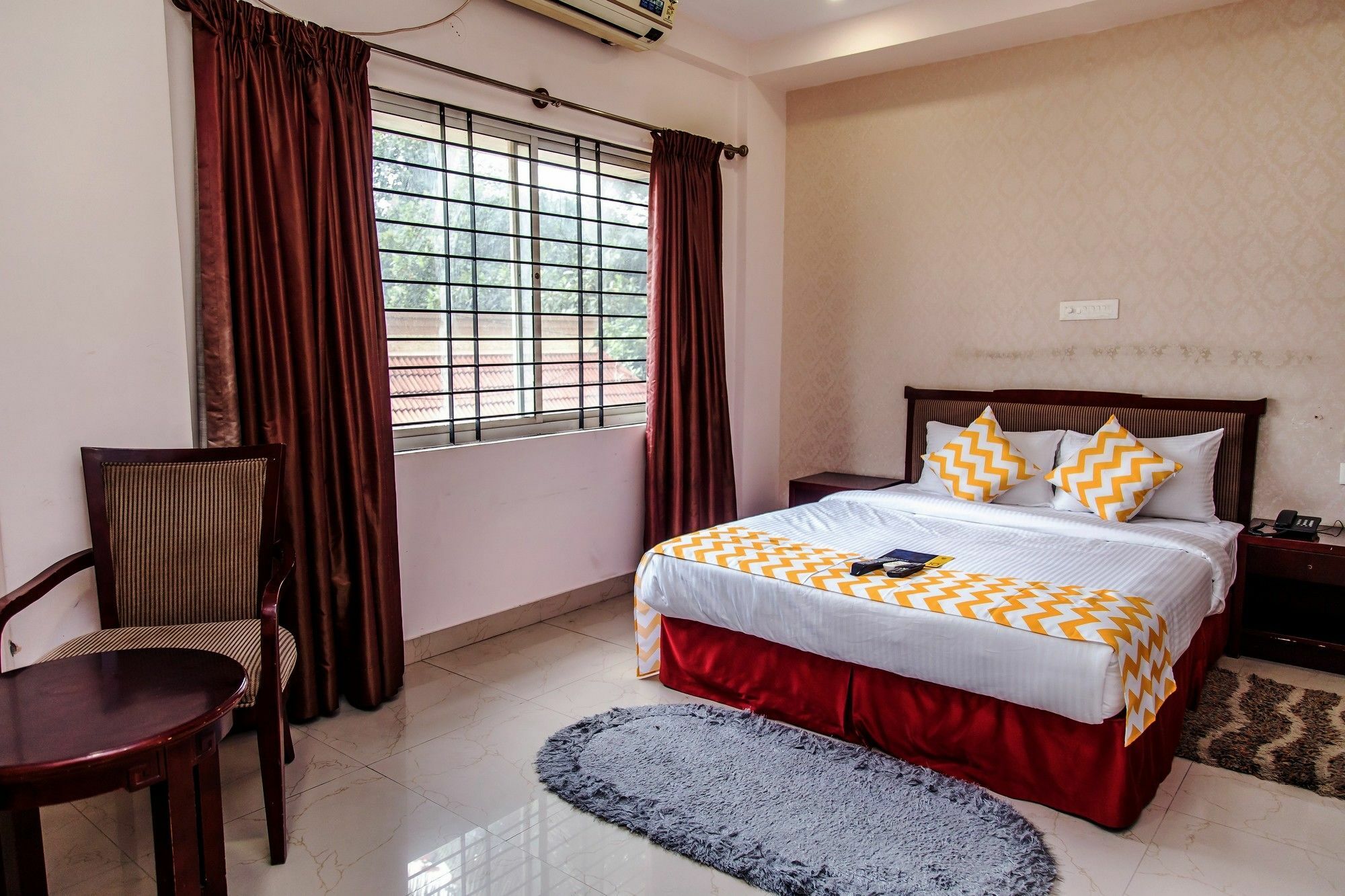 Fabexpress Oriental Suites III - Btm Mico Layout บังกาลอร์ ภายนอก รูปภาพ